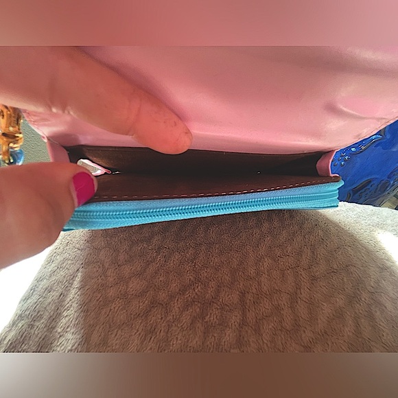 Wristlet Wallet Teal Blue with Cute Gold Crown - Picture 11 of 13